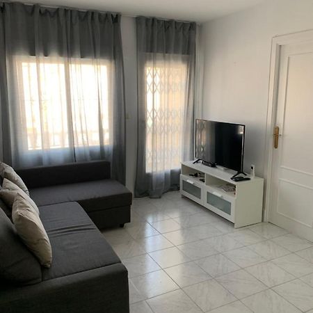 2 Bed Apartment In Paraje Natural Fase 1, ตอร์เรเวียคา ภายนอก รูปภาพ