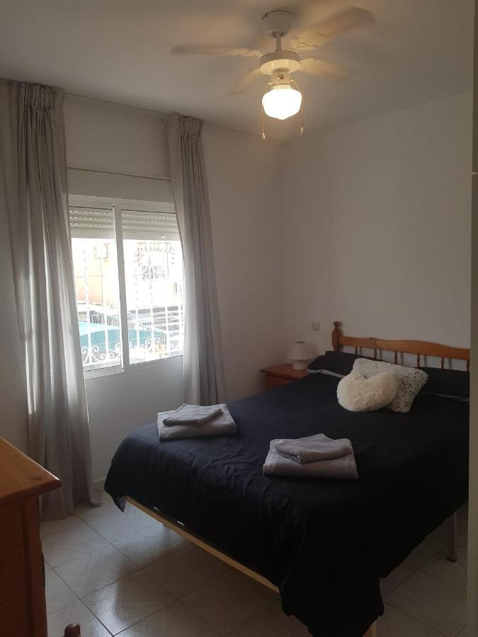 2 Bed Apartment In Paraje Natural Fase 1, ตอร์เรเวียคา ภายนอก รูปภาพ