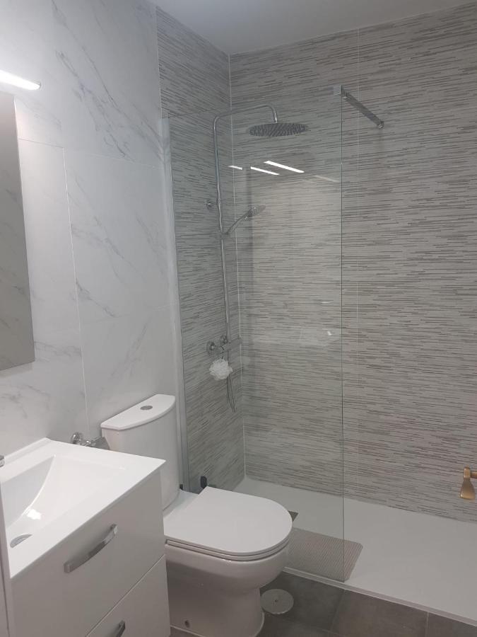 2 Bed Apartment In Paraje Natural Fase 1, ตอร์เรเวียคา ภายนอก รูปภาพ